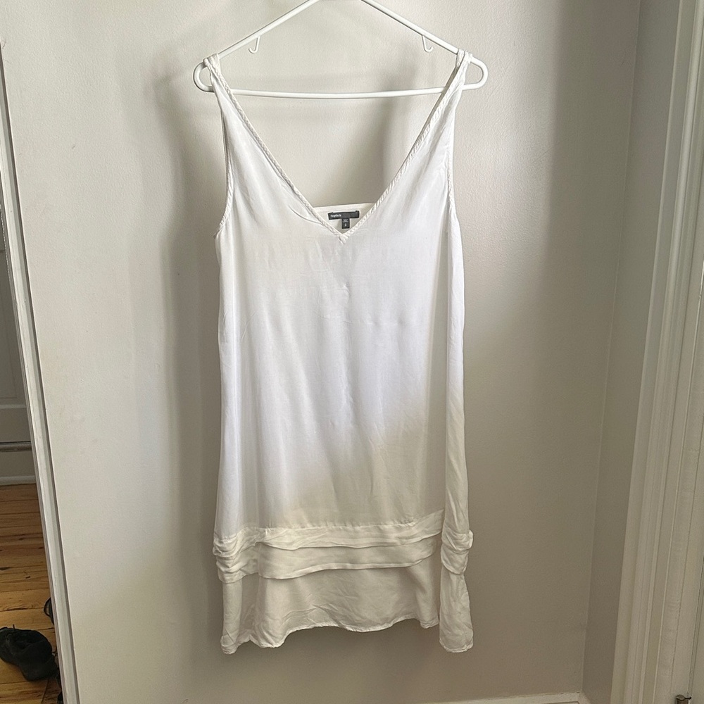 GapBody sheer White V-Neck viscose intimate nighty